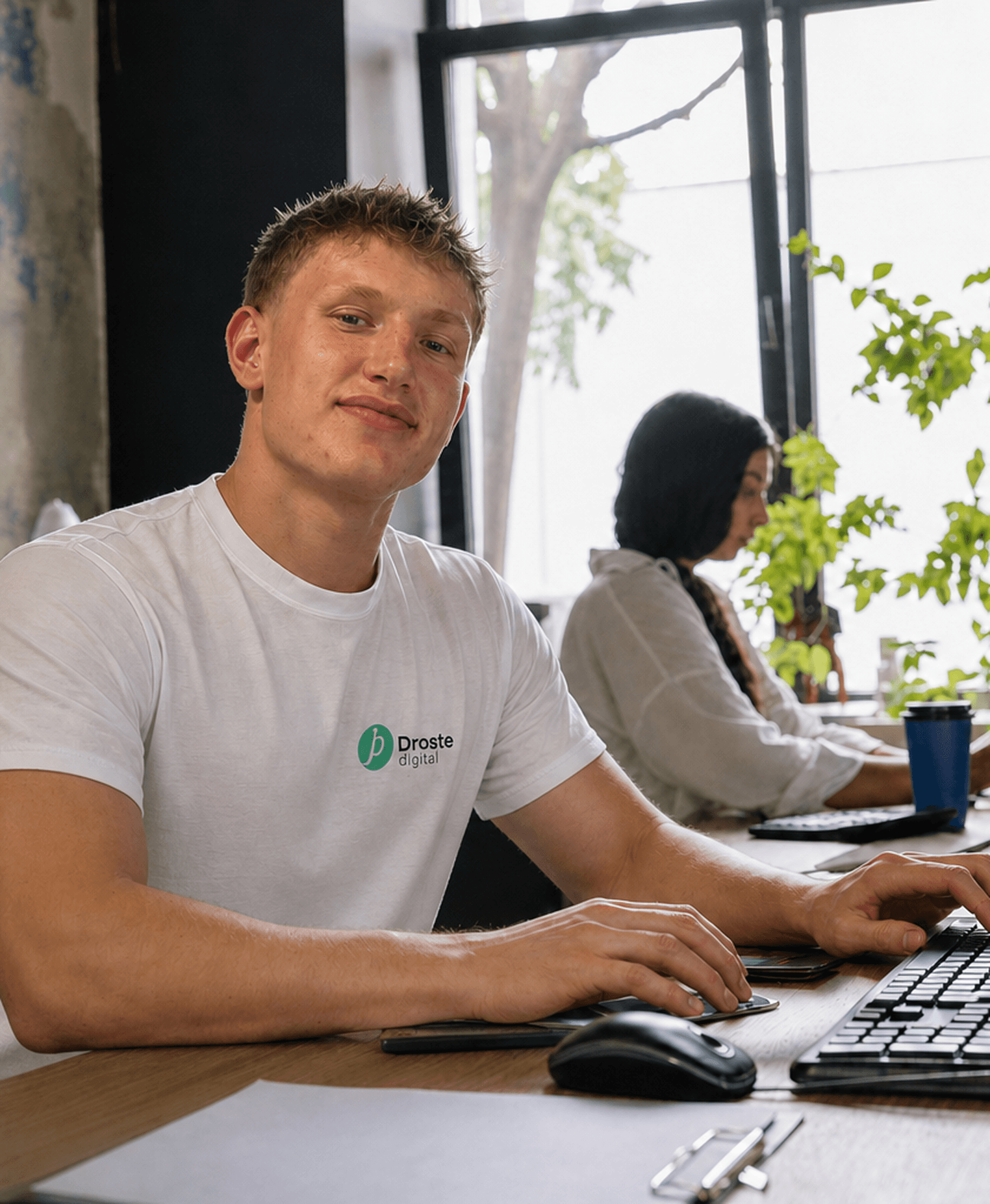 Nino Matteo Droste am Arbeitsplatz, Droste Digital, Bielefeld