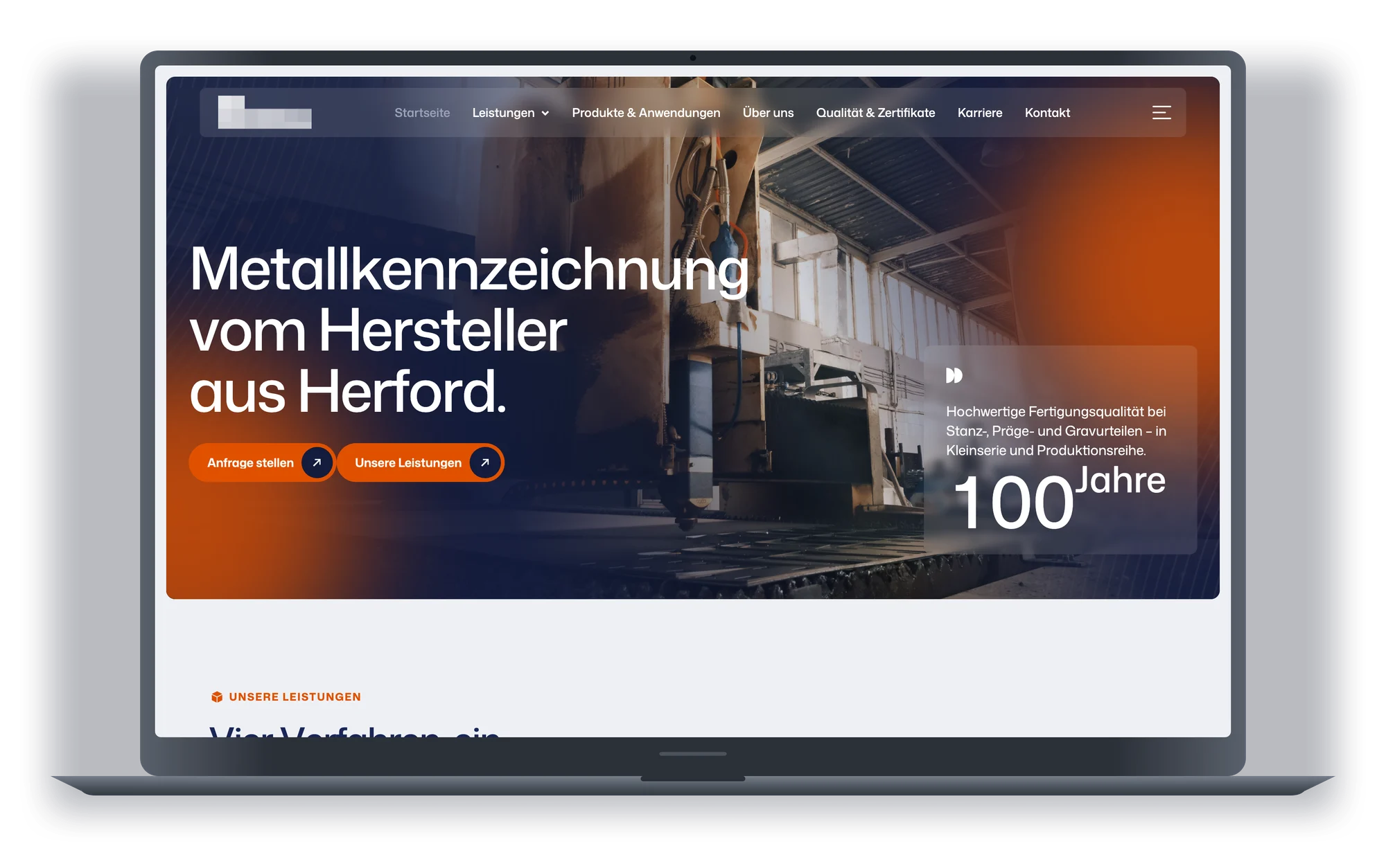 Projekt für einen Hersteller von Metallkennzeichnungen, die Startseite auf einem MacBook